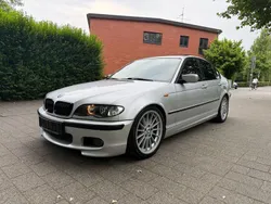 Silber Gebraucht 1998 BMW 330 M Sport Limousine | 9.800 €