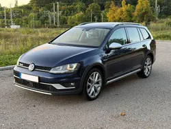Blau Gebraucht 2016 VW Golf Alltrack Kombi | 10.900 € (Guter Preis)