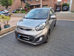 Silber Gebraucht 2011 Kia Picanto Kleinwagen | 2.450 € (Fairer Preis)
