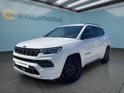 Weiß Gebraucht 2023 Jeep Compass Altitude SUV | 30.949 € (Etwas zu teuer)