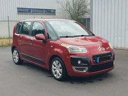 Rot Gebraucht 2010 Citroën C3 Picasso Tendance Van / Kleinbus | 2.600 € (Guter Preis)