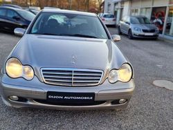 Silber Gebraucht 2004 Mercedes C220 Limousine | 3.300 € (Etwas zu teuer)