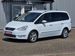 Weiß Gebraucht 2015 Ford Galaxy Titanium Van / Kleinbus | 5.990 € (Fairer Preis)