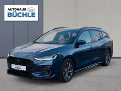 Chromablau metallic Gebraucht 2024 Ford Focus ST-Line X Kombi | 26.489 € (Guter Preis)