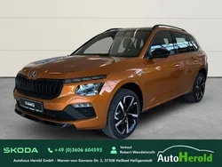 Phoenixorange metallic Neu 2024 Skoda Kamiq Monte Carlo SUV | 33.890 € (Fairer Preis)