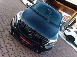 Obsidianschwarz metallic Gebraucht 2018 Mercedes V250 Van / Kleinbus | 39.993 € (Fairer Preis)