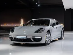 Grau Gebraucht 2022 Porsche Panamera 4S Sport Limousine | 85.980 €