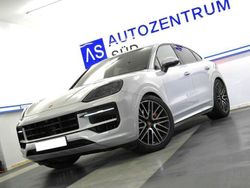 Grau Gebraucht 2024 Porsche Cayenne SUV | 119.990 € (Teuer)