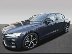 Blau Gebraucht 2024 Volvo S60 Ultimate Limousine | 34.998 € (Guter Preis)