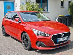 Rot Gebraucht 2019 Hyundai i30 Kombi | 13.900 € (Fairer Preis)