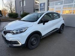 Weiß Gebraucht 2018 Renault Captur LIMITED SUV | 9.900 € (Guter Preis)