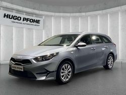Silber Gebraucht 2023 Kia Ceed Sportswagon Vision Kombi | 18.990 € (Guter Preis)