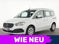 Weiß Gebraucht 2023 Mercedes T180 Van / Kleinbus | 25.000 € (Fairer Preis)