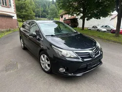 Schwarz Gebraucht 2012 Toyota Avensis Executive Kombi | 6.400 € (Fairer Preis)