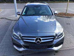 Grau Gebraucht 2018 Mercedes C220 Avantgarde Kombi | 15.999 € (Fairer Preis)