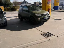 Grün Gebraucht 2000 Toyota RAV4 SUV | 5.500 € (Fairer Preis)