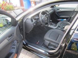 Schwarz Gebraucht 2011 Audi A4 Attraction Limousine | 5.800 € (Superpreis)