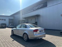 Silber Gebraucht 2004 Audi A4 S-line plus Limousine | 4.999 €