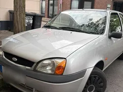 Silber Gebraucht 2002 Ford Fiesta Kleinwagen | 450 € (Superpreis)