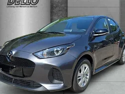 Grau Neu 2025 Mazda 2 Center-Line Limousine | 21.990 € (Guter Preis)