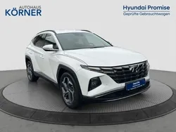 Weiss Gebraucht 2021 Hyundai Tucson Trend SUV | 26.900 € (Fairer Preis)