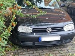 Schwarz Gebraucht 2000 VW Golf IV Limousine | 700 € (Superpreis)
