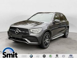 Grau Gebraucht 2020 Mercedes 200 AMG line SUV | 31.500 € (Teuer)