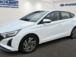 Weiß Neu 2025 Hyundai i20 Trend Limousine | 24.490 € (Fairer Preis)