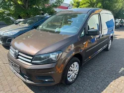 Braun Gebraucht 2019 VW Caddy Maxi Conceptline Van / Kleinbus | 14.950 € (Teuer)