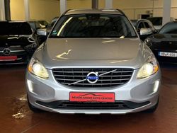 Silber Gebraucht 2014 Volvo XC60 Momentum SUV | 14.500 € (Teuer)