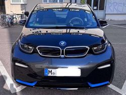 Grau Gebraucht 2020 BMW i3 Kleinwagen | 22.000 € (Fairer Preis)