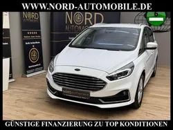 Weiß Gebraucht 2022 Ford S-MAX Titanium Van / Kleinbus | 23.889 € (Guter Preis)