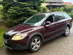 Violet Gebraucht 2009 Skoda Octavia Scout Kombi | 6.800 € (Fairer Preis)