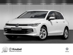 Weiss Gebraucht 2025 VW Golf VIII Life Limousine | 24.970 € (Guter Preis)