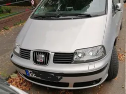 Grau Gebraucht 2002 Seat Alhambra Van / Kleinbus | 2.800 € (Guter Preis)