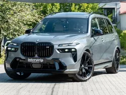Grau Gebraucht 2024 BMW X7 M Sport SUV | 116.990 € (Fairer Preis)
