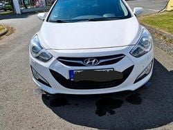 Weiß Gebraucht 2013 Hyundai i40 Kombi | 4.400 € (Guter Preis)