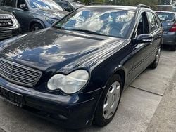 Blau Gebraucht 2003 Mercedes C220 Classic Kombi | 1.400 € (Superpreis)
