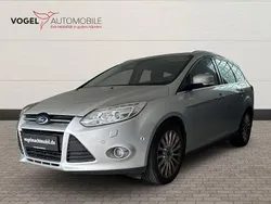 Silber Gebraucht 2013 Ford Focus Limousine | 2.950 € (Guter Preis)