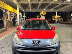 Rot Gebraucht 2010 Peugeot 207 Limousine | 4.500 € (Teuer)