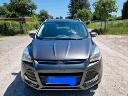 Grau Gebraucht 2016 Ford Kuga Titanium SUV | 12.200 € (Superpreis)