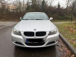 Silber Gebraucht 2010 BMW 318 Kombi | 3.000 € (Guter Preis)