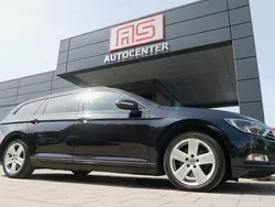 Schwarz Gebraucht 2016 VW Passat Kombi | 10.990 € (Guter Preis)