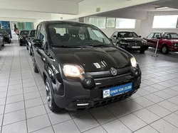 Schwarz Gebraucht 2023 Fiat Panda Kleinwagen | 12.900 € (Fairer Preis)