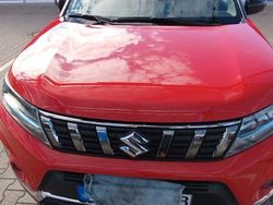 Rot Gebraucht 2023 Suzuki Vitara Comfort SUV | 18.999 € (Fairer Preis)