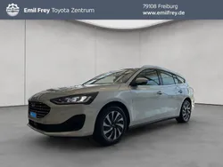 Silber Gebraucht 2023 Ford Focus Kombi | 19.890 € (Guter Preis)
