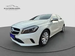 Weiß Gebraucht 2016 Mercedes A200 Limousine | 17.950 € (Fairer Preis)