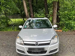 Silber Gebraucht 2005 Opel Astra Kleinwagen | 3.000 € (Fairer Preis)