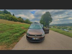 Braun Gebraucht 2011 VW Touran Van / Kleinbus | 8.000 € (Guter Preis)