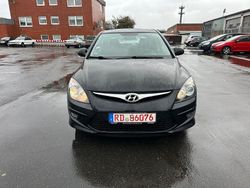 Schwarz Gebraucht 2010 Hyundai i30 Edition Limousine | 1.780 € (Guter Preis)